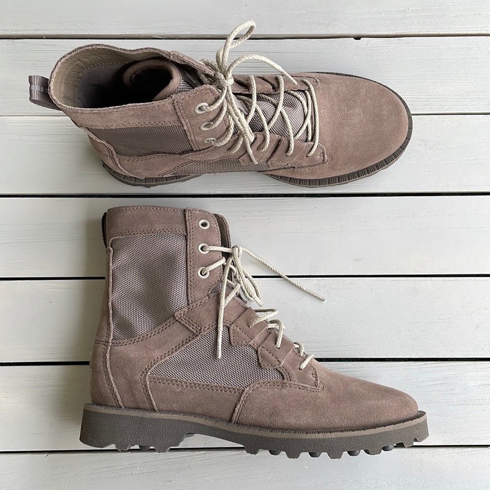 NWT Mens Sorel Caribou OTM Waterproof Boot size 7